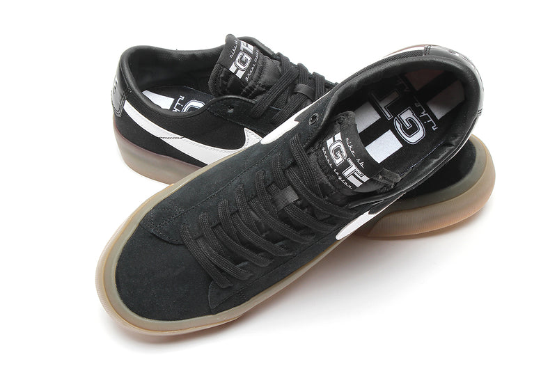 Nike SB Zoom Blazer Low Pro GT : Black / White / Gum